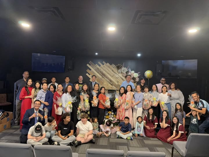 Cảm tạ Đức Chúa Trời, Chúa Jesus cho buổi nhóm ra mắt Hội Thánh Thiên Ý